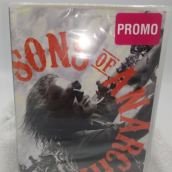 New Sealed Sons of Anarchy Season 3 DVD - 4 Disc Set - 13 Ep. Action Drama - Picture 2 of 6